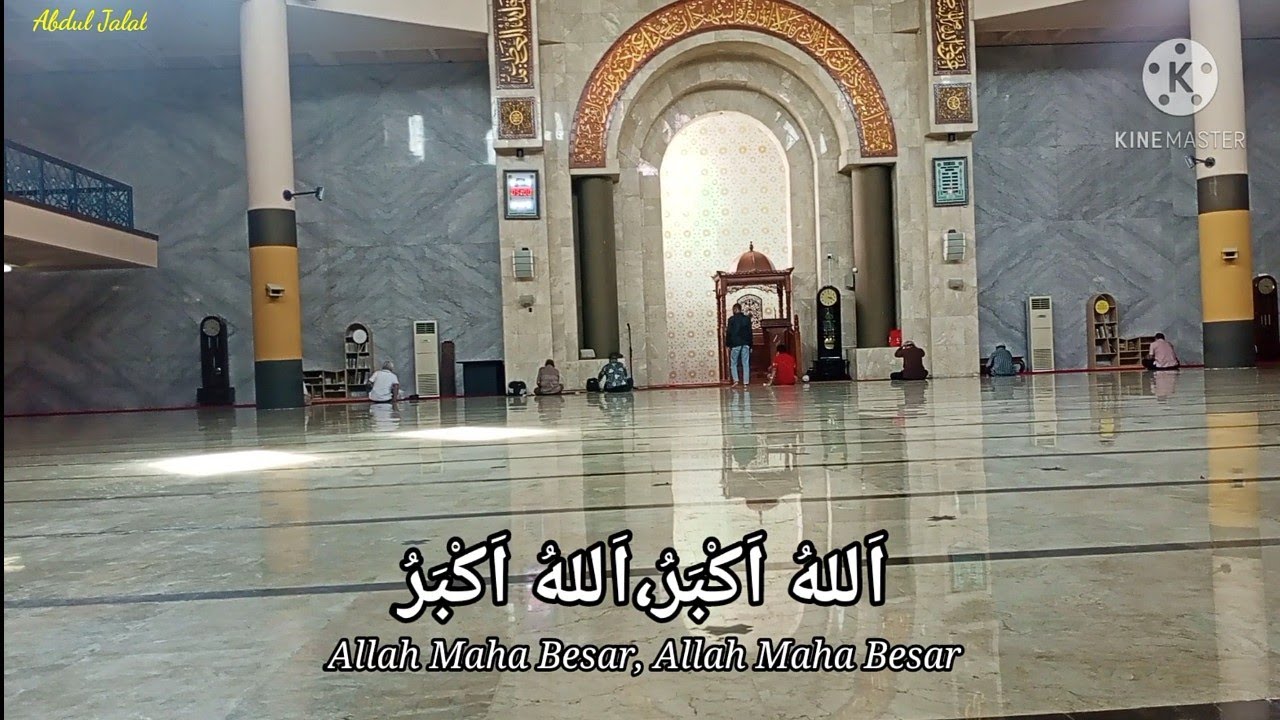 Adzan Merdu Masjid Agung Bandung