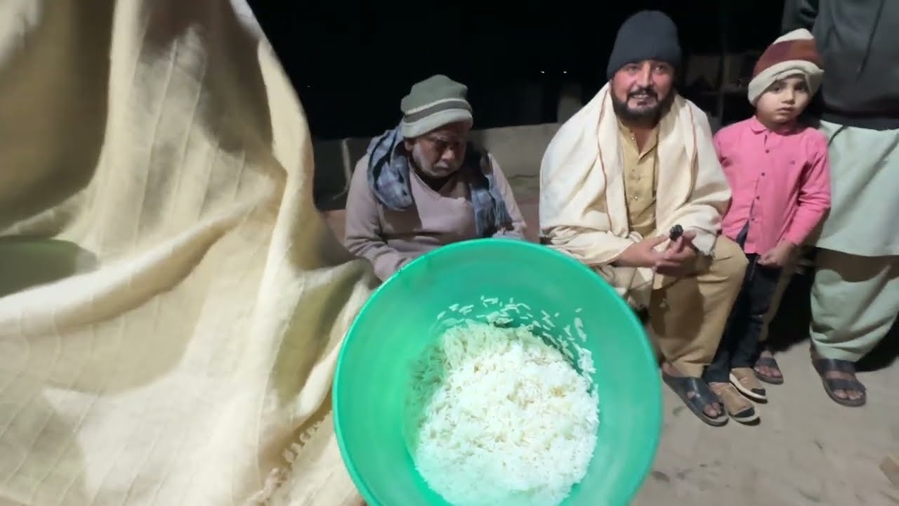 Anjum Saroya Di kheer  ty 16 Dari which lagi mehfal