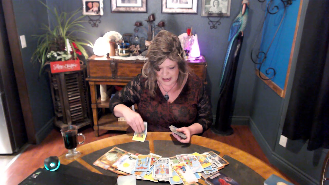 LIBRA DEC 20 SOMEONE IS HOLDING A TORCH FOR YOU! STATEGIZING HOW TO GIVE U THIS GIFT!
