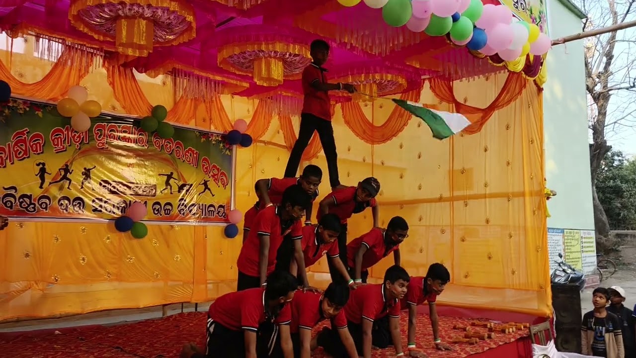 Physical Display (dumbbell with pyramid) at B.D Govt.High School, Jajpur 