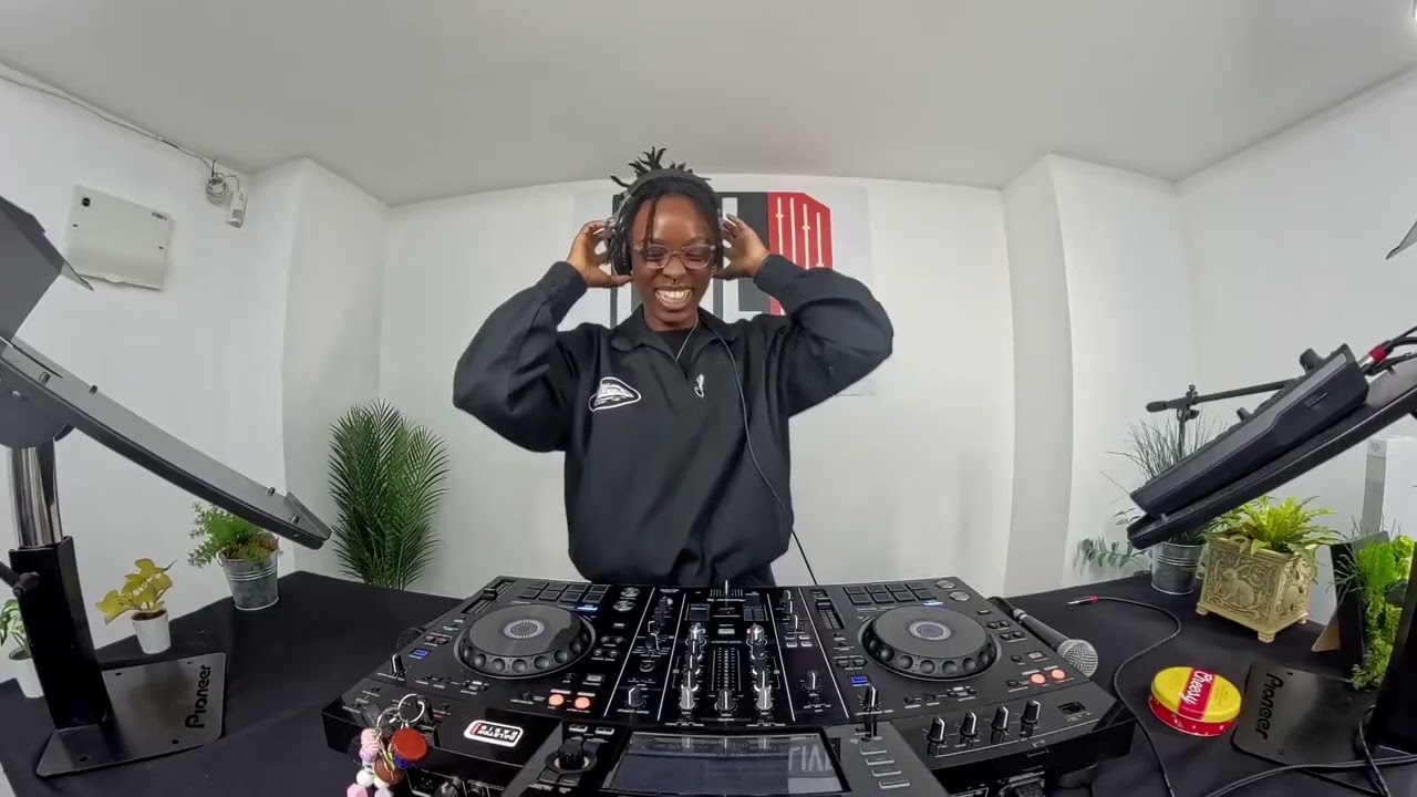 Ewa | Dalston Radio Live |  