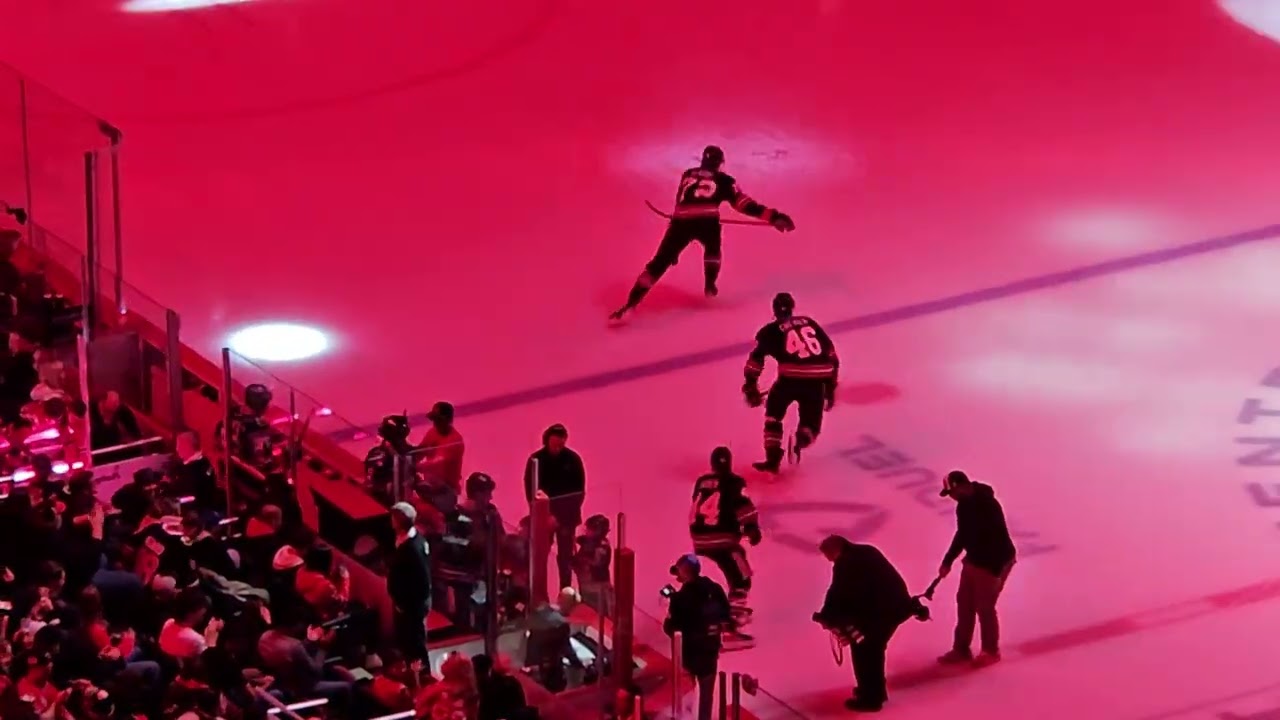 Chicago Blackhawks FULL Pregame Introduction (11/30/2025)