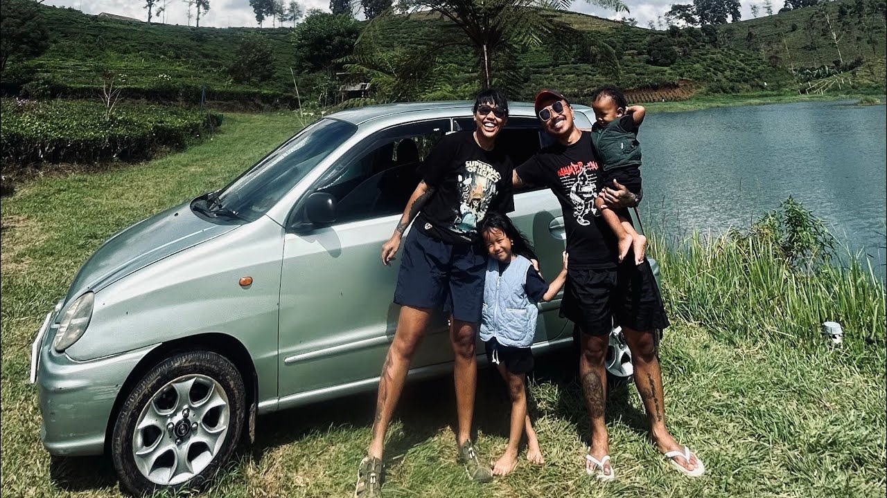Keluarga Ceria & Gembira | Camping naik KIA Visto - Situ Datar Pangalengan, Bandung