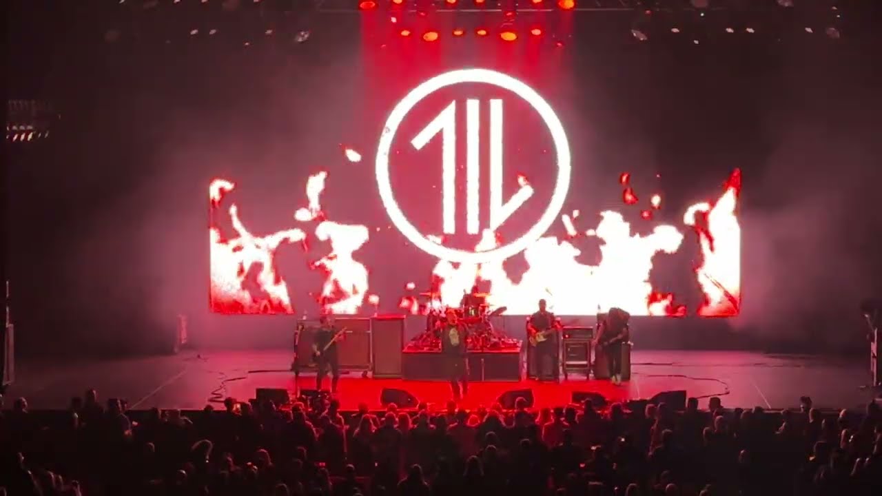 Finger Eleven - Slow Chemical (Live @ The Colosseum, Caesars Windsor 2025)