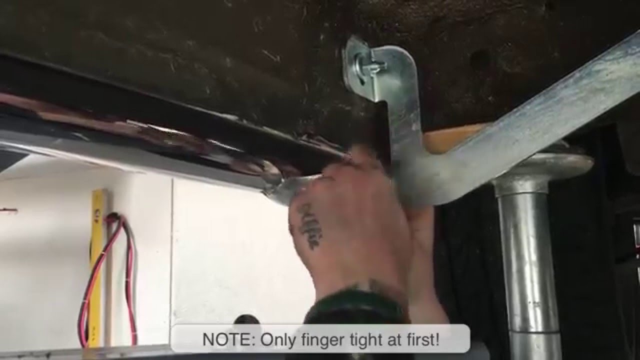 Fitting Video - Vivaro Trafic Primastar Vulcan Sidebars