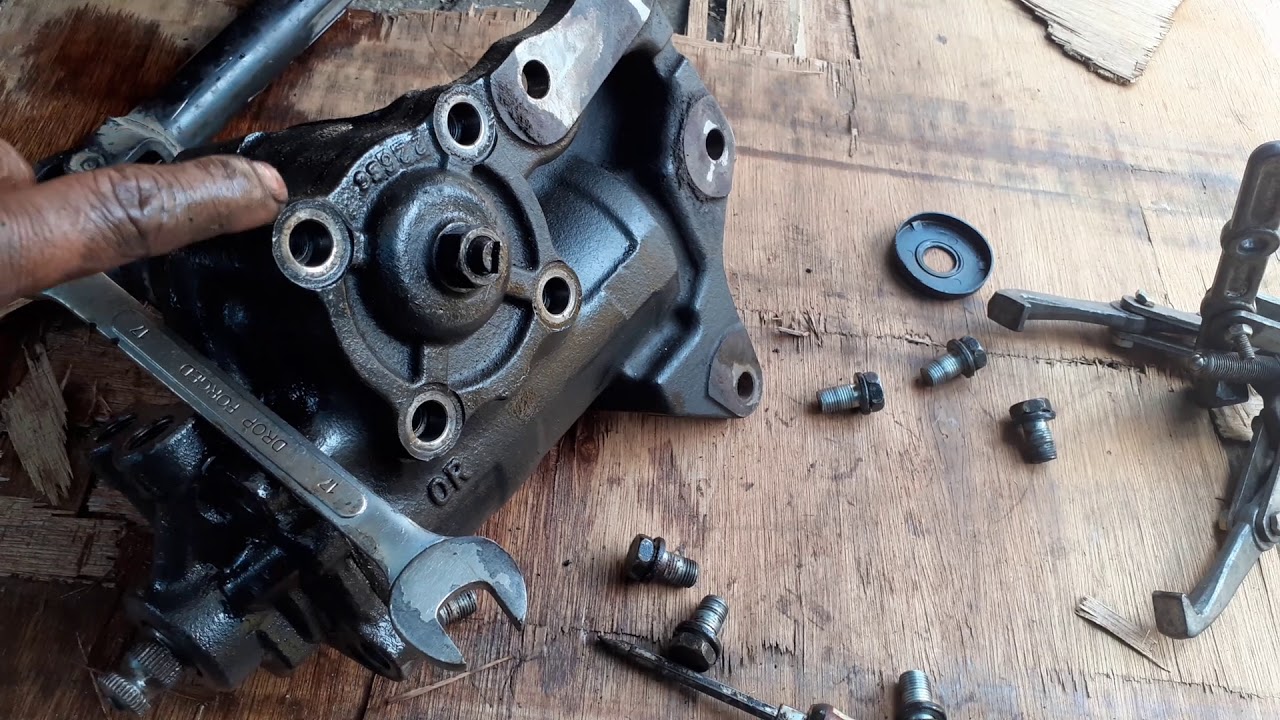 Oli power steering kurang terus akibat dari seal power steering yang bocor