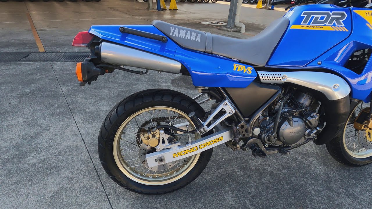 YAMAHA TDR250 is available on Sakura World Auction 2021’s list.
