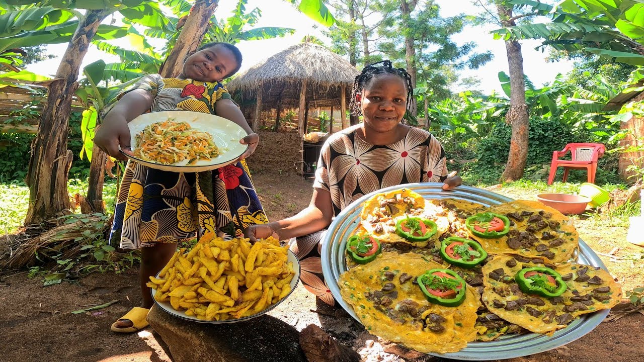 African village Mom Cooks Delicious Liver Egg Lunch For Family With Fries 🍟 😋 