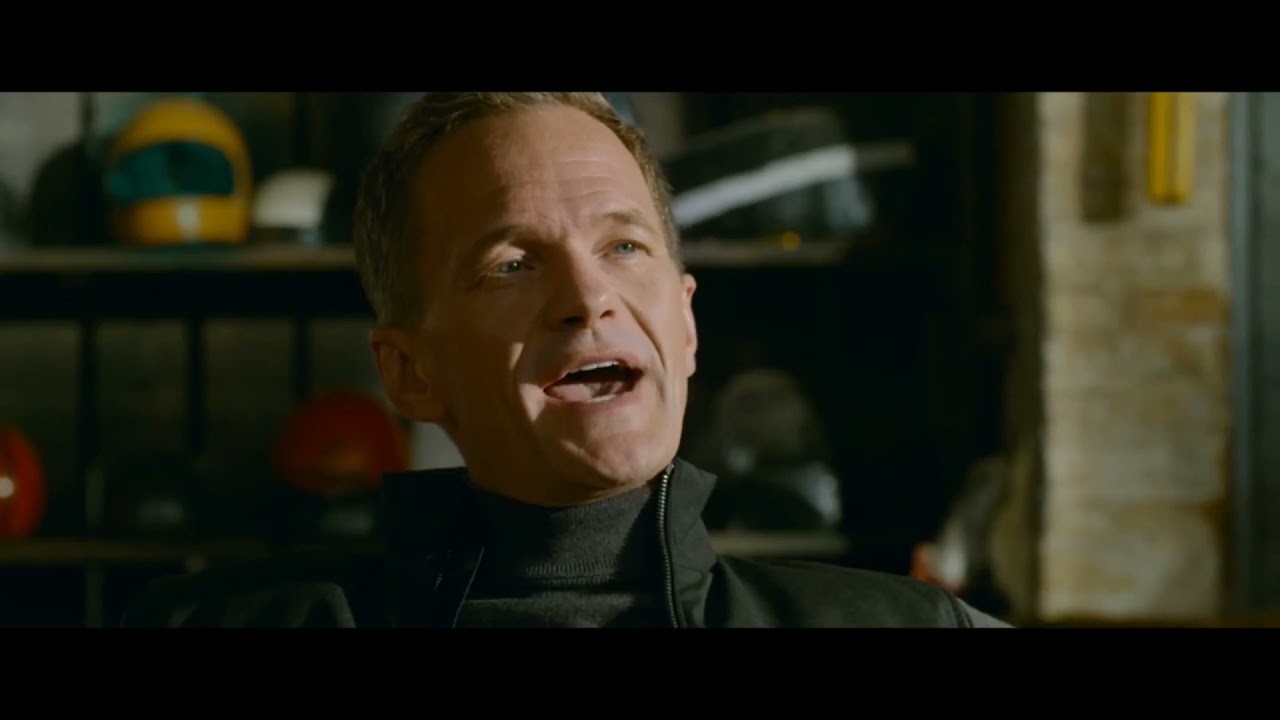 Neo and Trinity being revived by the machines scene - The Matrix Resurrections