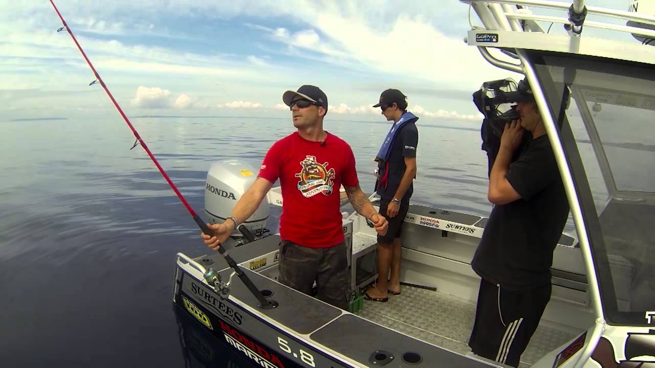 Fishing and Adventure Season 2 Episode 2 - Lures V Bait Hauraki Gulf