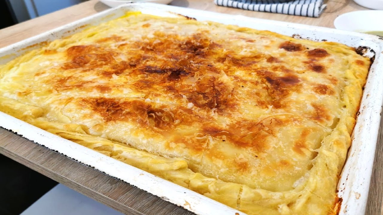 Pite me lakna te bardha | Traditional Albanian Pite with white cabbage