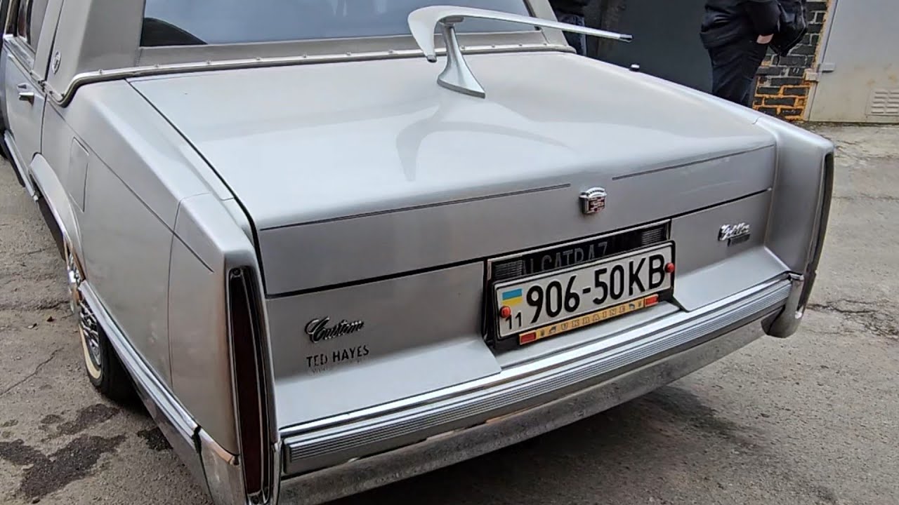 СМОТРЮ Cadillac DE Ville 1989 4.5 liter v8