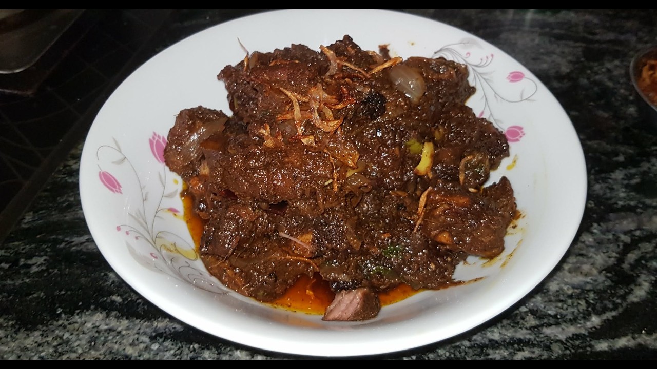 Kalo Bhuna Recipe | কালো ভুনা রেসিপি | Easy Homemade Spicy Beef Curry 🥩