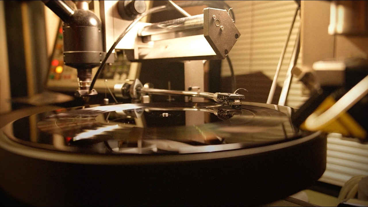 Max Richter’s “Hamnet” score, remotely mixed and cut live to Vinyl