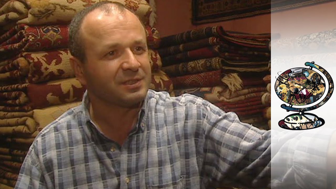 Haggling over Carpets in Turkey's Markets (2002)