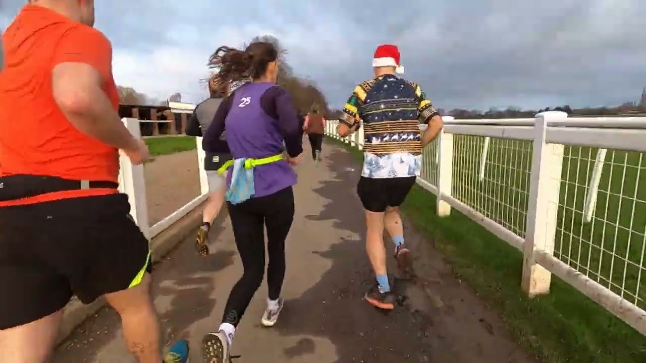 62 year old sub 22 minute 5k parkrun // Worcester Pitchcroft 23 12 23 // POV GoPro Running Video