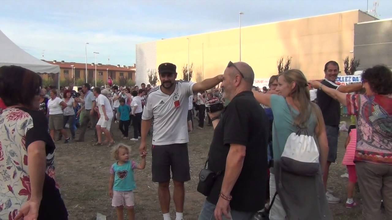NAFARROA OINEZ EN SANGÜESA AREA 1 3ª PARTE 19 10 2014