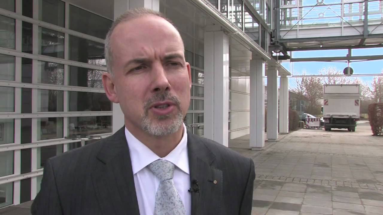 Spatenstich für das Exzellenzzentrum für Lebenswissenschaften (07.12.2009)