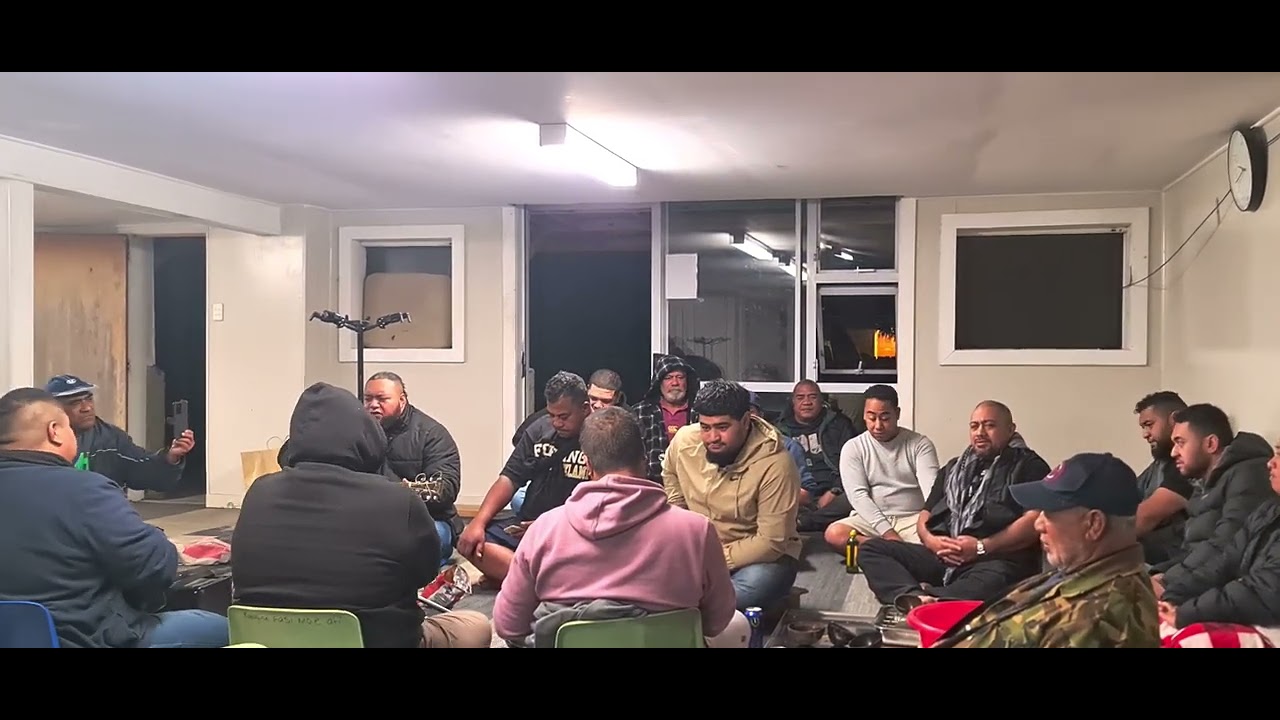Ke Tulou moe 4 e kuonga - Fofo'anga South Auckland NZ