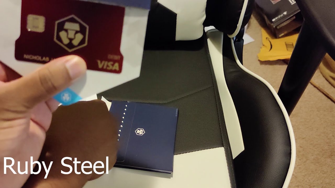 Unboxing Crypto.com Card