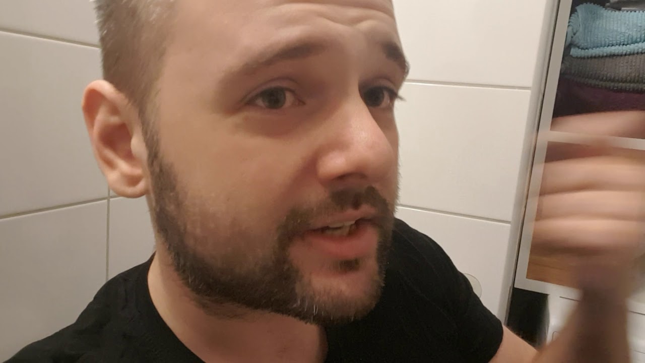 Why are there so few female programmers?