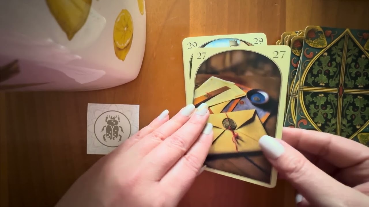 Medieval Lenormand Oracle Cards Lo Scarabeo
