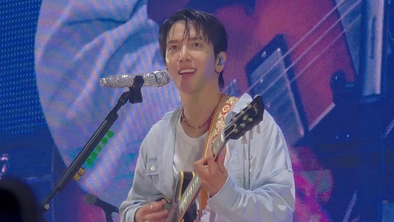 251109 어썸스테이지 ‘과거 현재 미래(Then, Now and Forever)' 정용화 직캠