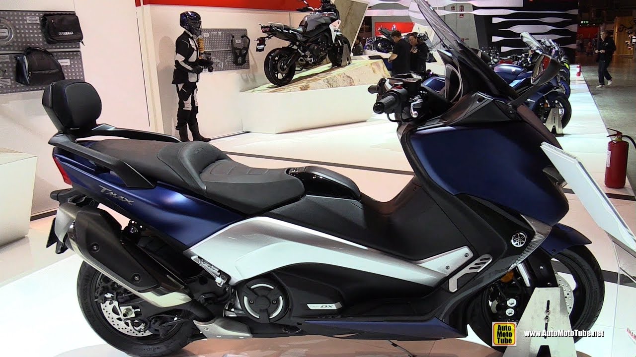 2018 Yamaha TMAX 530 DX Scooter - Walkaround - 2017 EICMA Motorcycle Exhibition