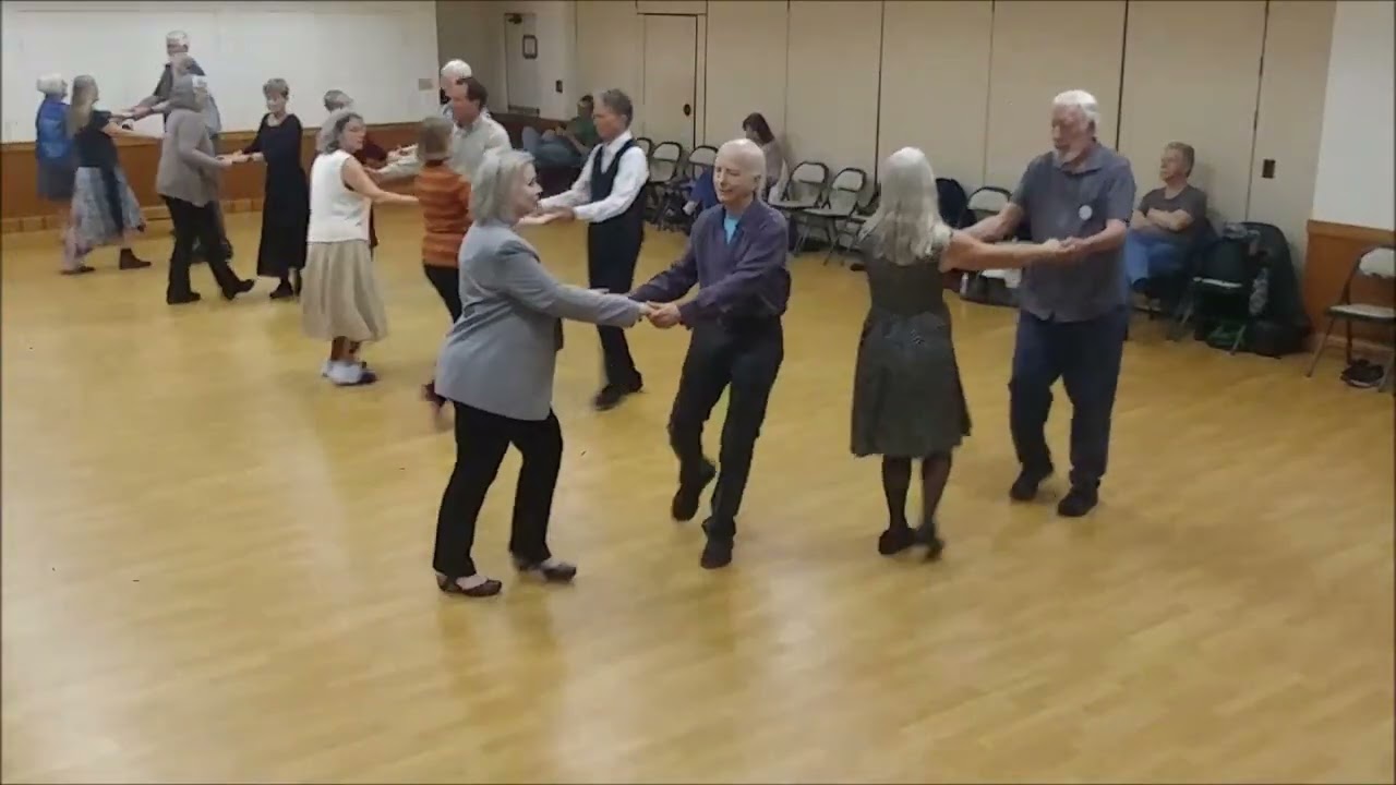 Long Odds &bull; English Country Dance