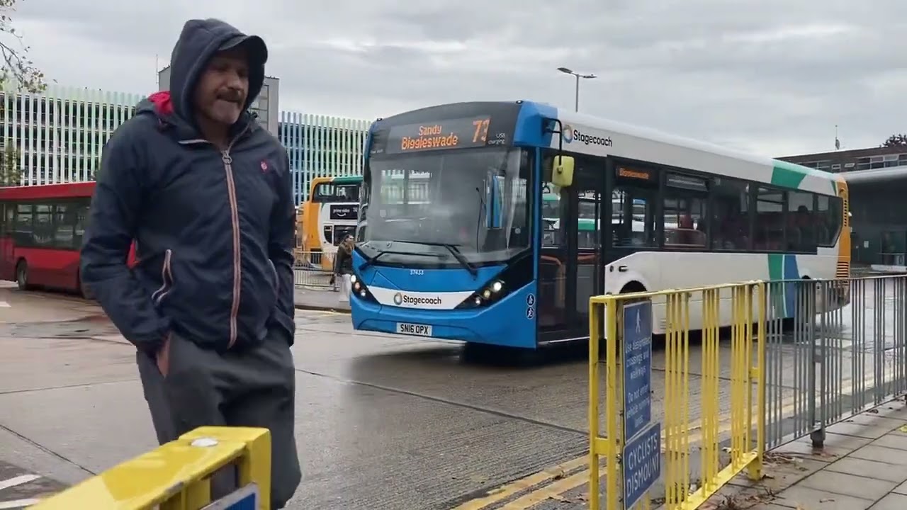 Buses in Bedford October 2022