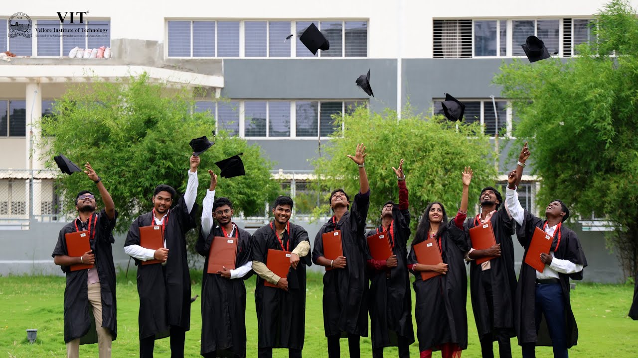 A big congratulations to all the graduates of VIT Vellore's 40th Annual Convocation!