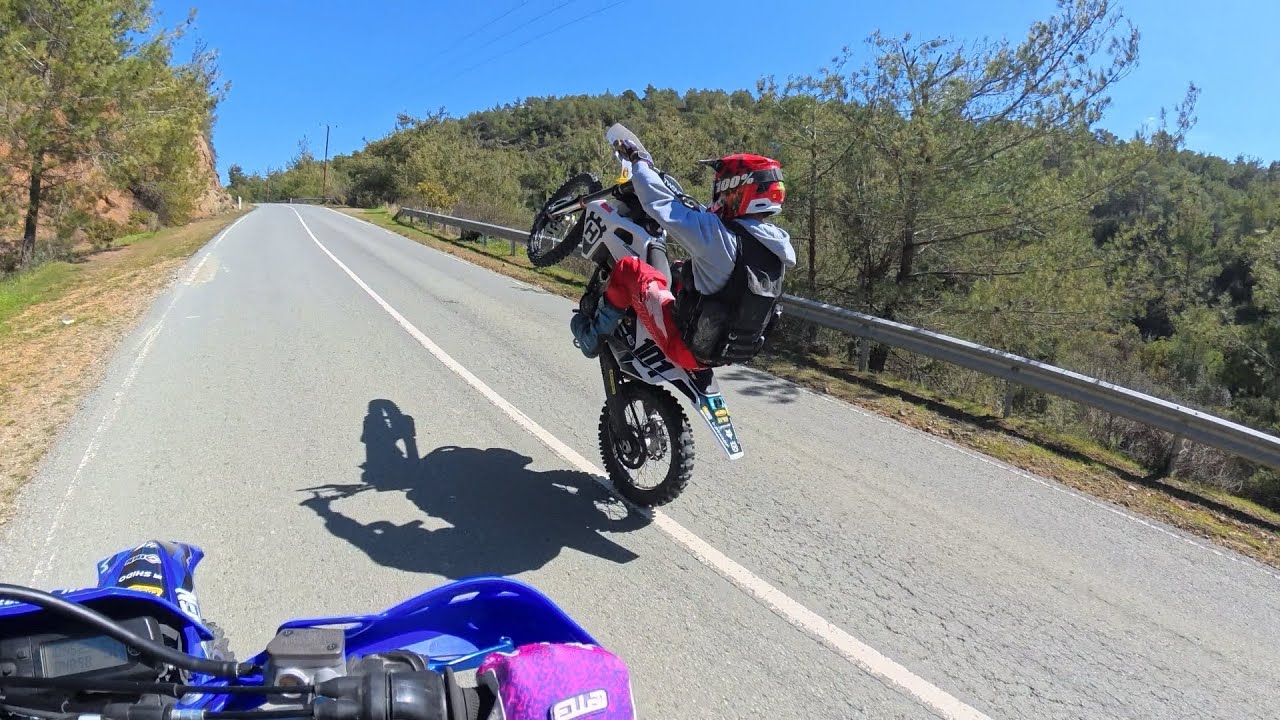 Chasing the single tracks 