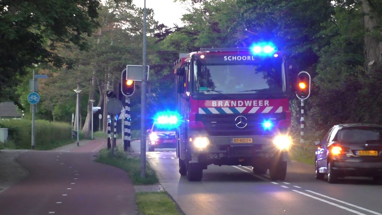 9.6.2021 | PRIO 1 Duinbrand (Uitbr. hoog) Uilenvangersweg Bergen (NH) | 3X Brandweer met Spoed