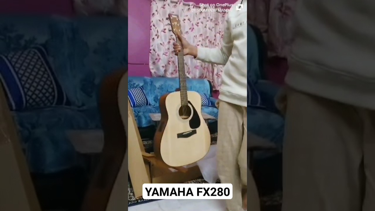 My new Guitar ✌️❤️ || Yamaha FX280 || #guitar #new