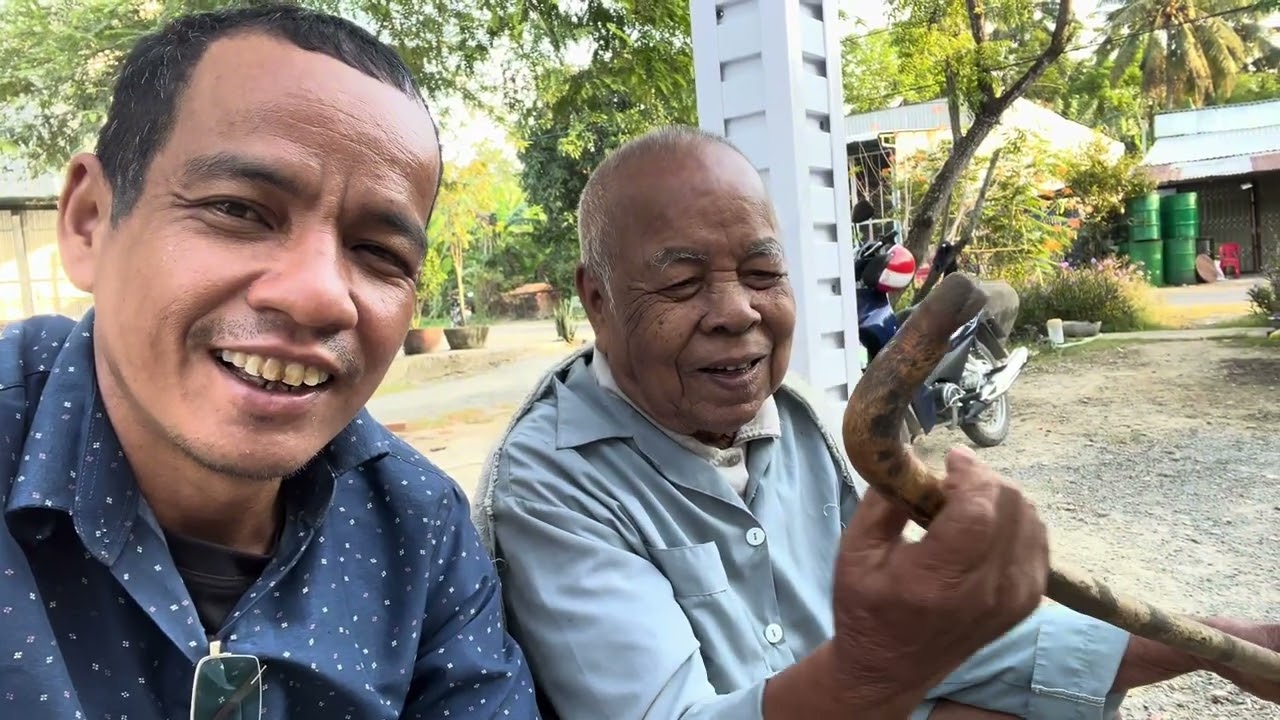 Ông cu năm nay 95tuôi rồi  đường vô nhà ông công o ta Soc 