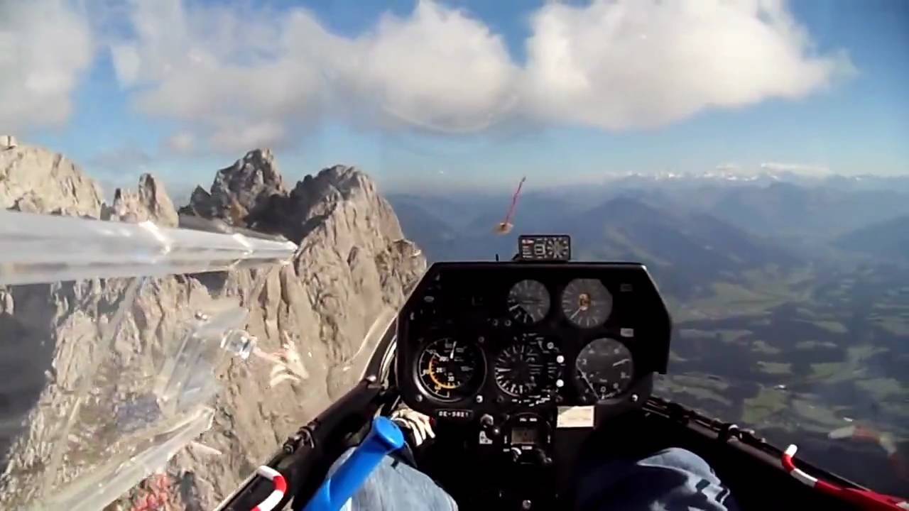 Dicht am Felsen - Segelfliegen Wilder Kaiser 2009 - Gliding Alps