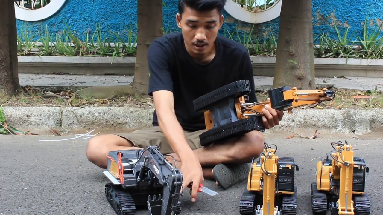 Mirip Asli..Ada Asap..Banyak Metal nya  EXcavator RC WL XK 16800 baru lagi nih.!!