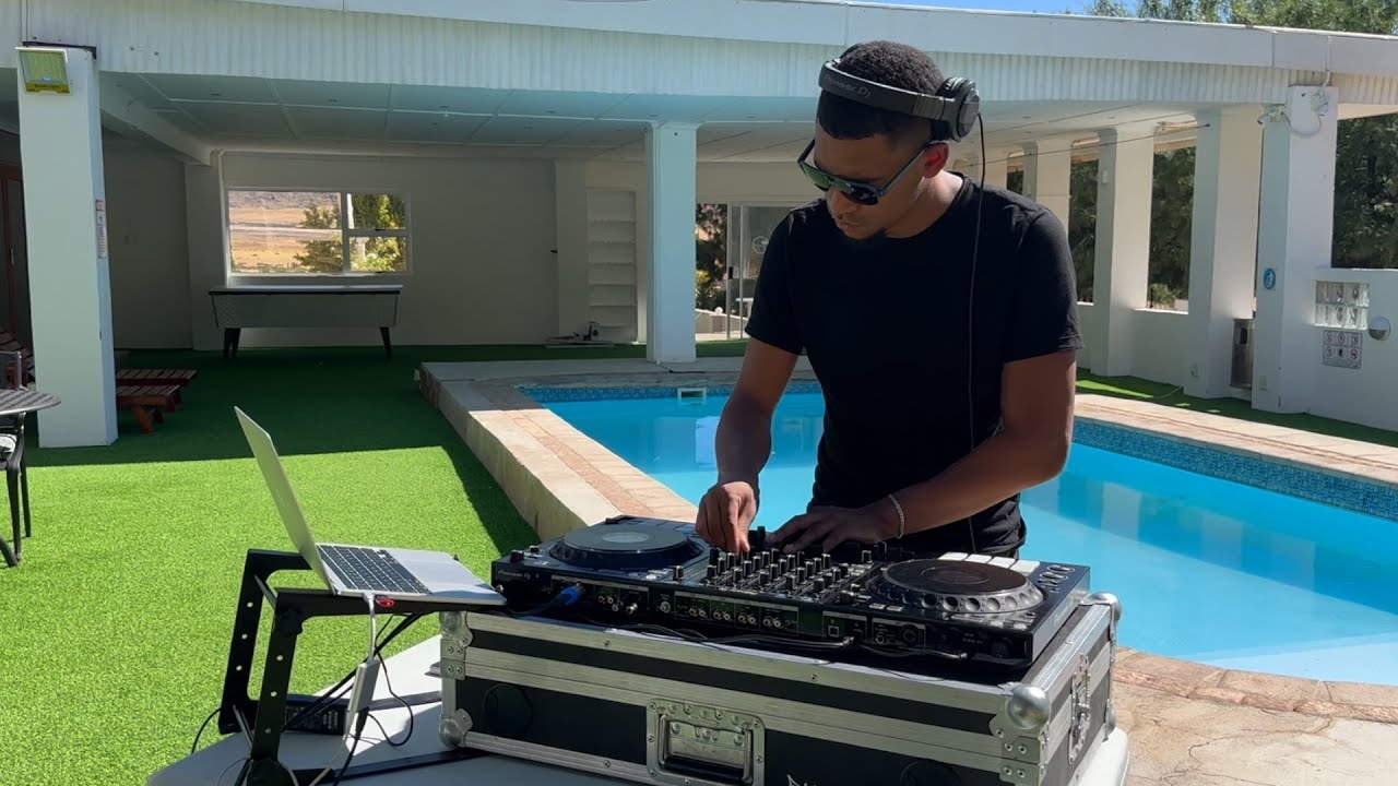 DJ TOY Pool Mix II Springbok Guest Farm II