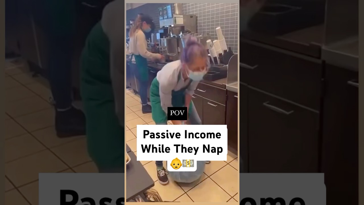 How Moms Are Making Passive Income With Digital Products in 2025