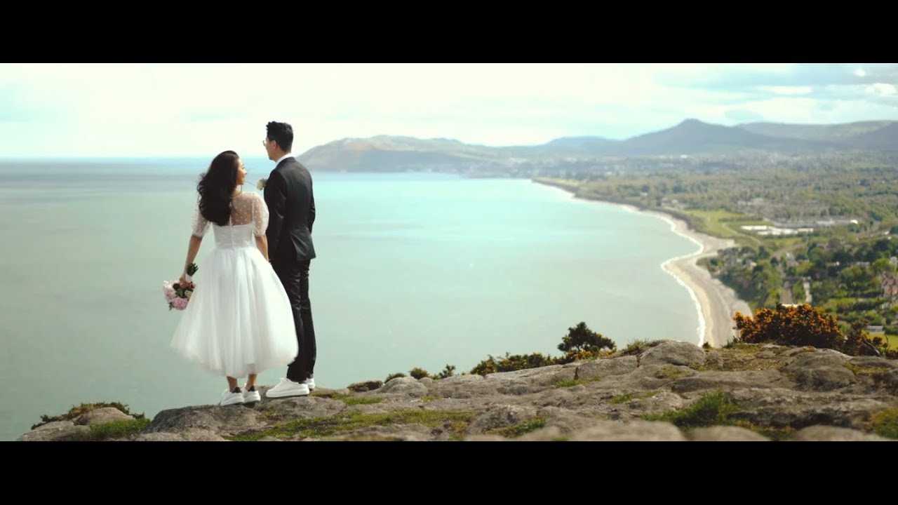 A Vietnamese couple get married in Dublin, Ireland / Dublin Registry Office / Killiney Hill