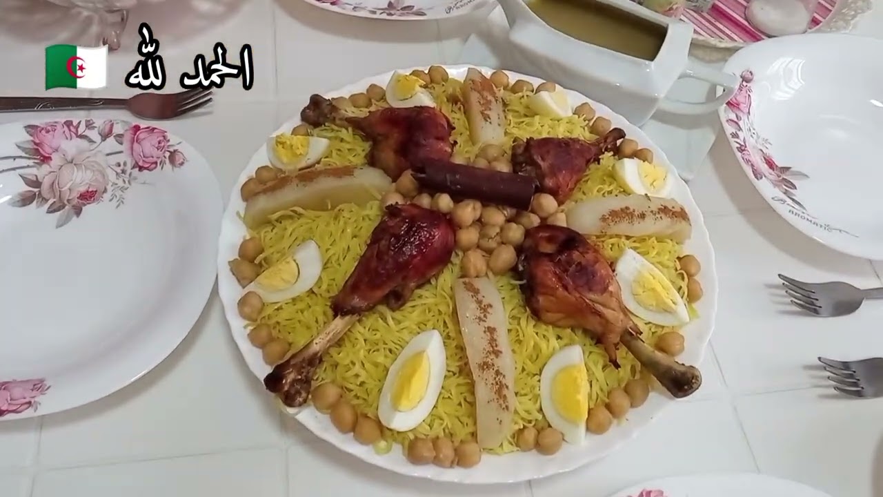 غدانا وقهوتنا وعشانا لنهار الجمعة 😍 رشتةعاصمية 🍜على اصولها 😋 ليكراب بعصير البرتقال🍊 كباب عاصمي🥔