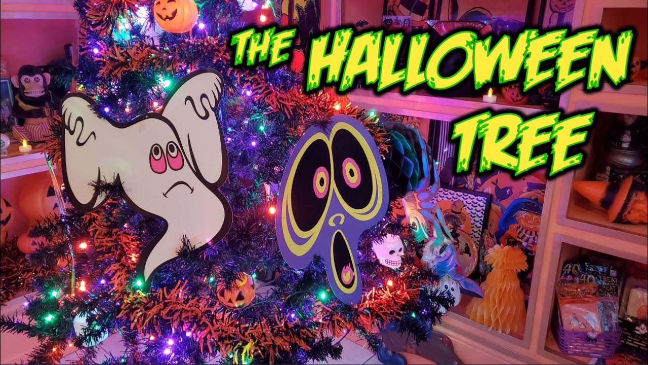 Decorate a Halloween DIY Tree with Vintage Decorations!