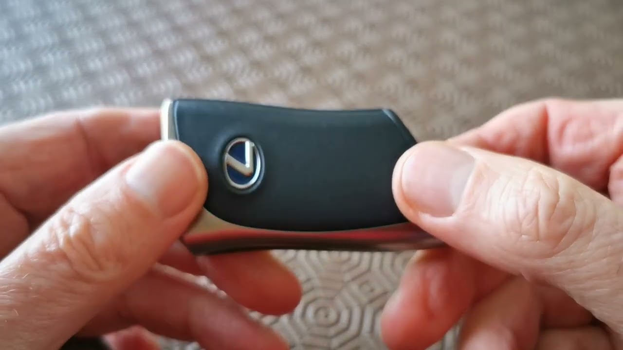 Change Key Fob Battery Lexus ES300h 2018 Irish Edition
