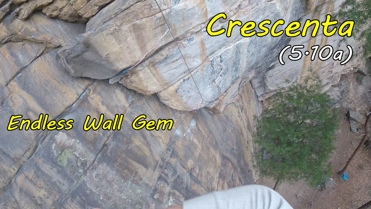 Crescenta, an Endless Wall Hidden Gem - Trad Climbing at the New River Gorge