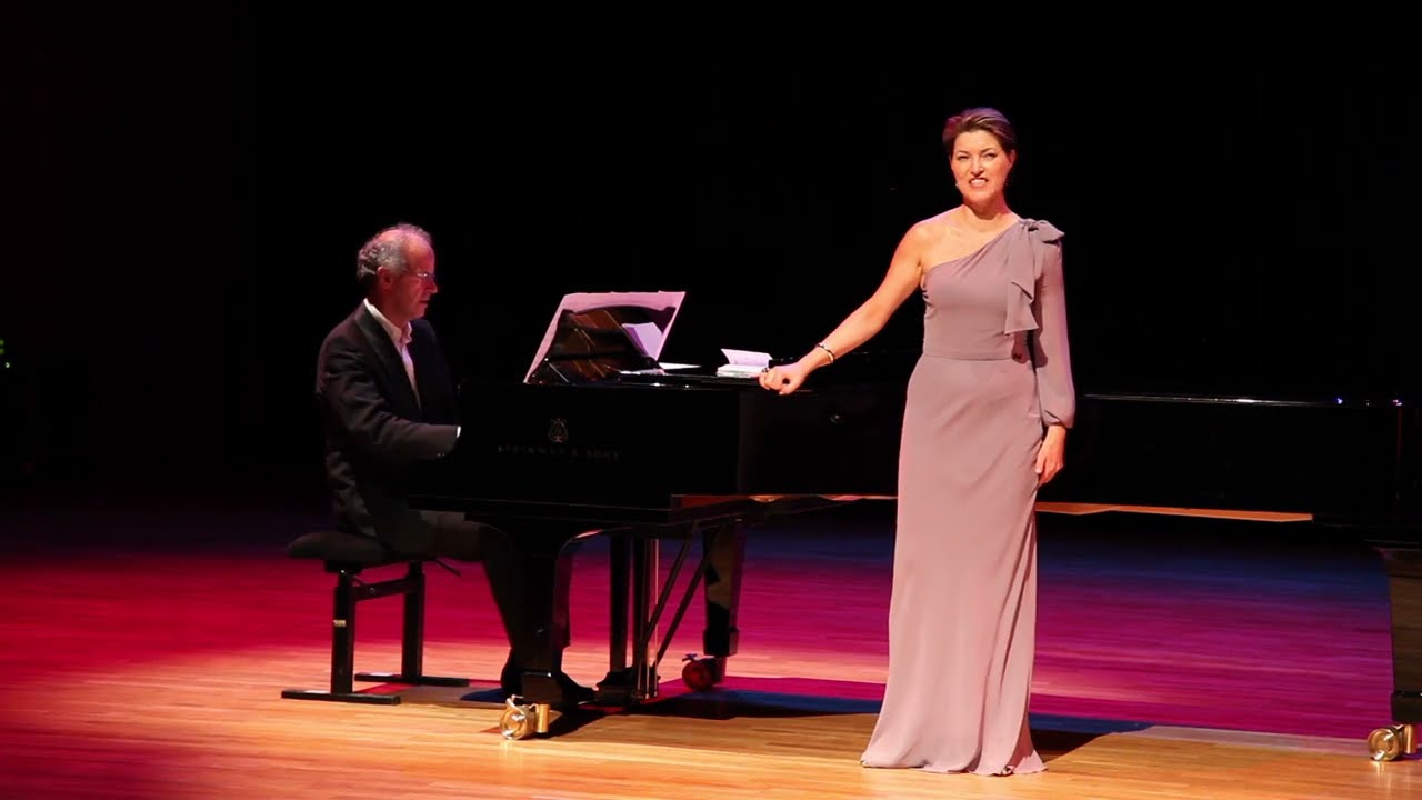 Claudia Sorokina  interprète Rachmaninov Les eaux printanières