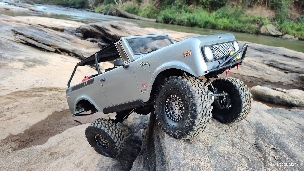 Redcat Gen 9 at my local crawling spot