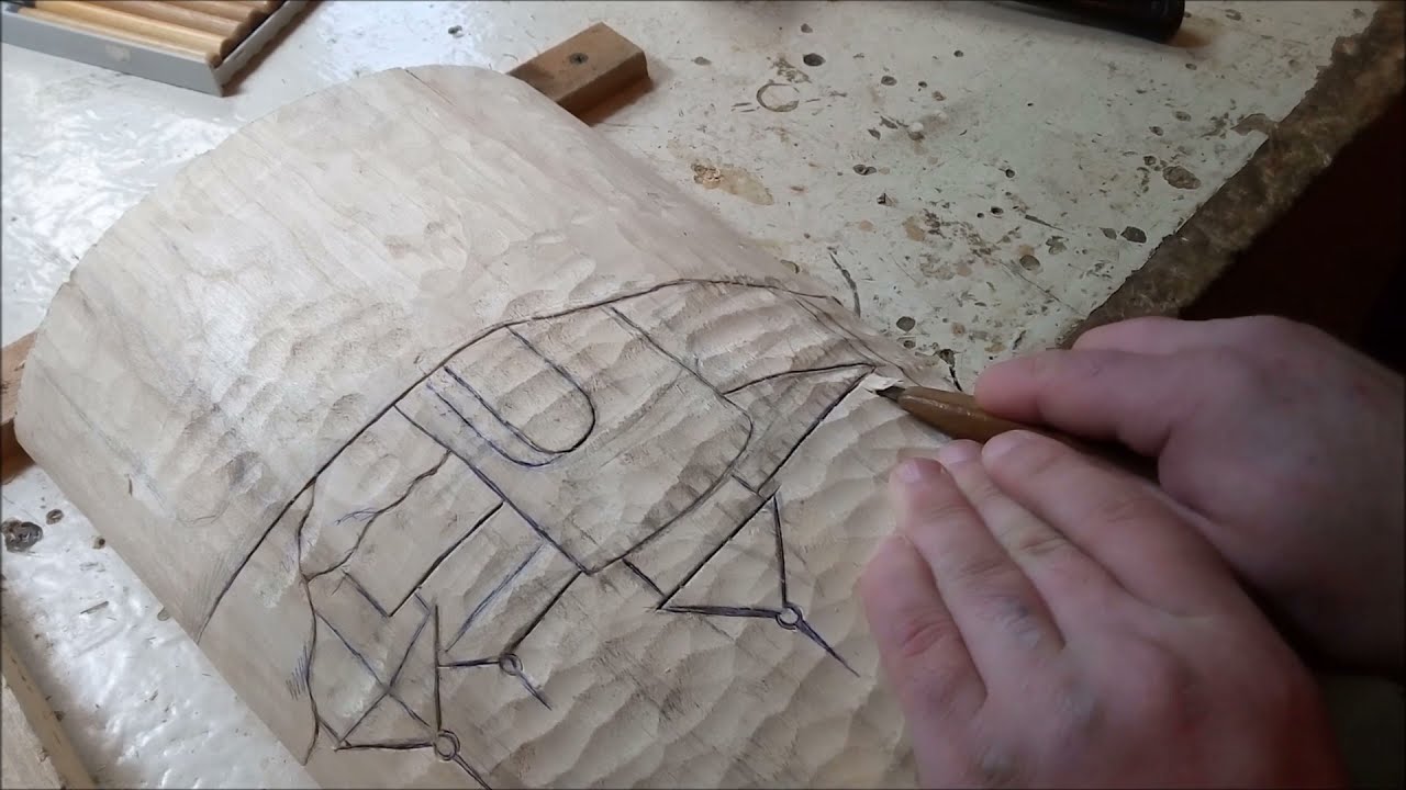 Подробно, детально, резное панно на горбыле. Резьба по дереву - Wood carving.