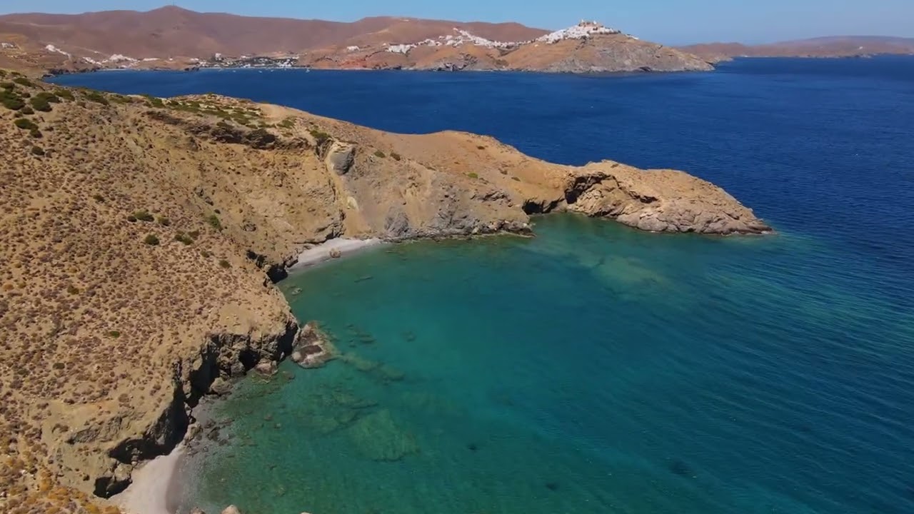 Astypalea Grèce - Drone DJI Mavic Air 2 (Astypalaia, Αστυπάλαια) The most beautiful butterfly 🦋🇬🇷