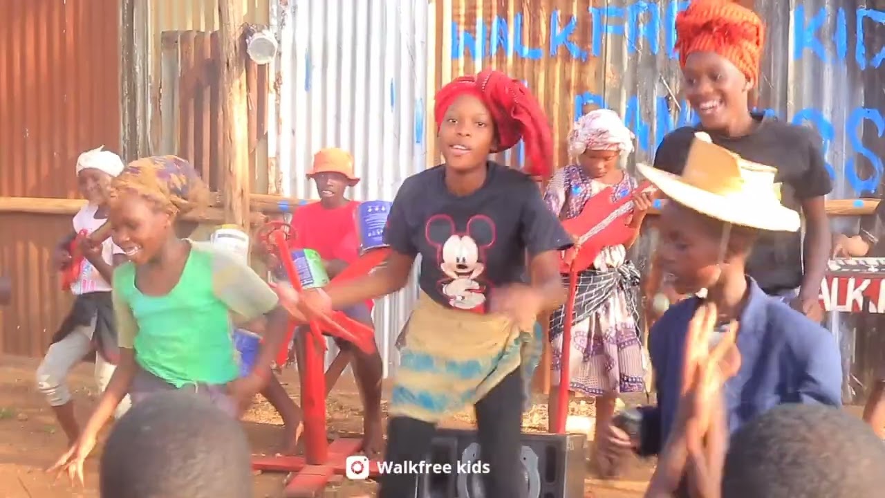 Muchana Official dance video| Bongoman | Walkfree kids