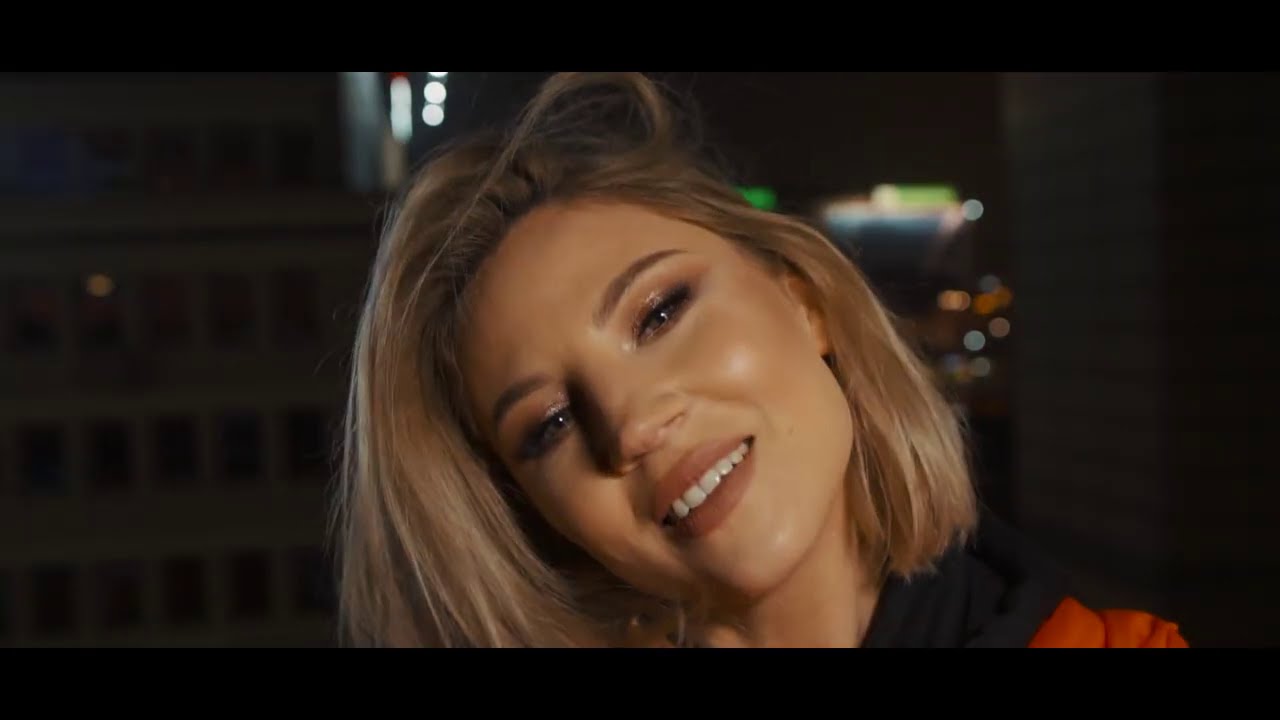 CHŁOPAKI ROZRABIAKI - PODEJDŹ DO MNIE BLIŻEJ (OFFICIAL VIDEO)